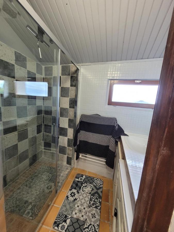 Gite De Charme Proche Loire A Velo Avec Jacuzzi Privatif Savonnières エクステリア 写真